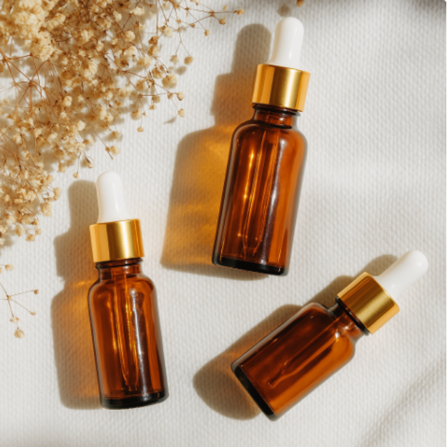 Frasco âmbar com conta-gotas dourado e bulbo branco - 10 ml (unitário ou kit)