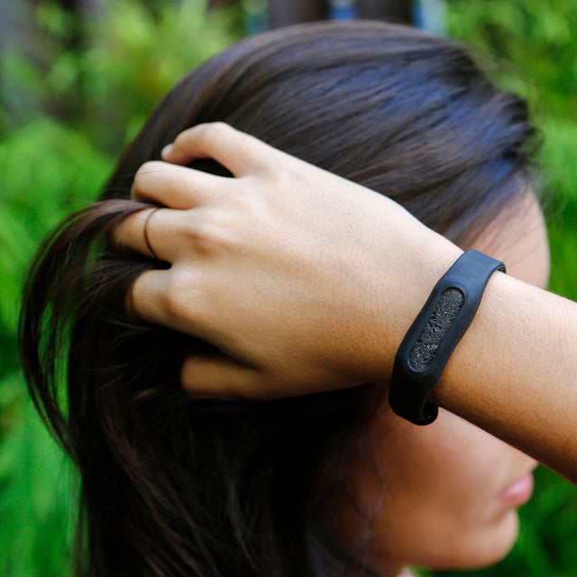 Pulseira de Silicone com pedra vulcânica - Difusor pessoal